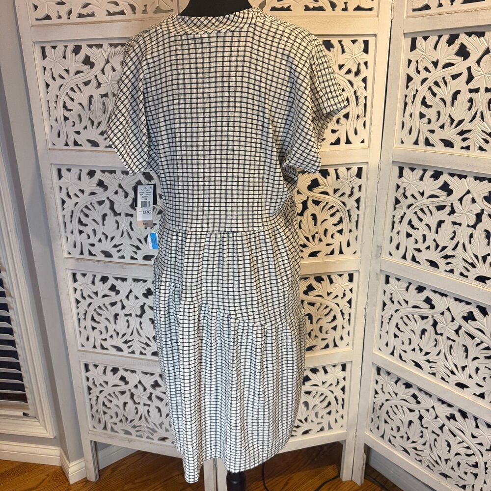 NWT Black and White Woman dress size Large 52 Seven - Picture 3 of 5